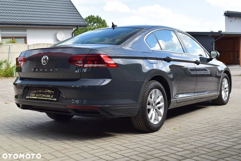Volkswagen Passat 2.0 TDI BMT Comfortline DSG - 9
