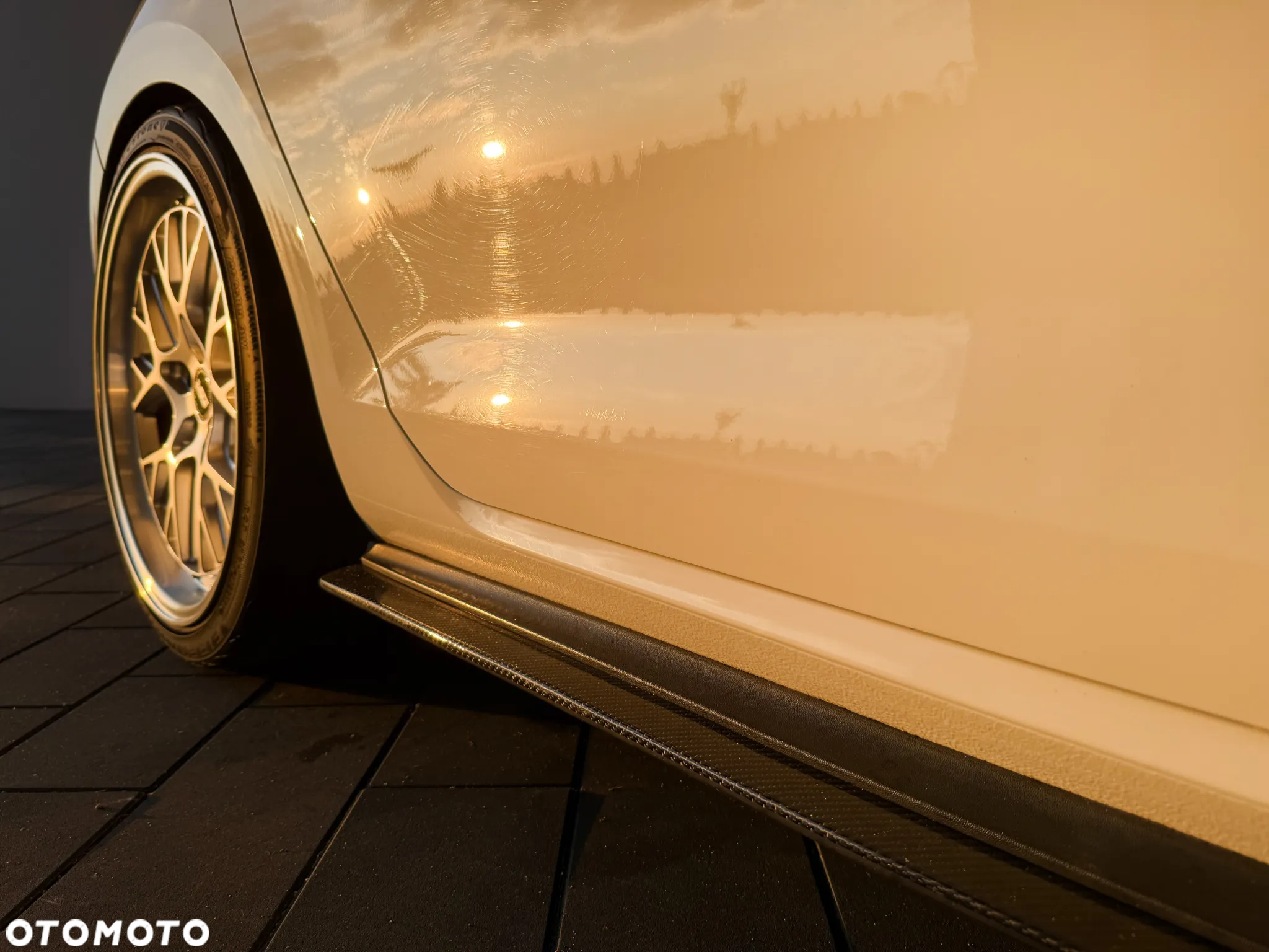 Volkswagen Golf - 20
