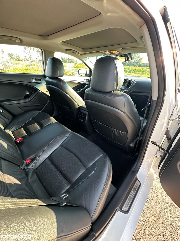 Kia Optima - 17
