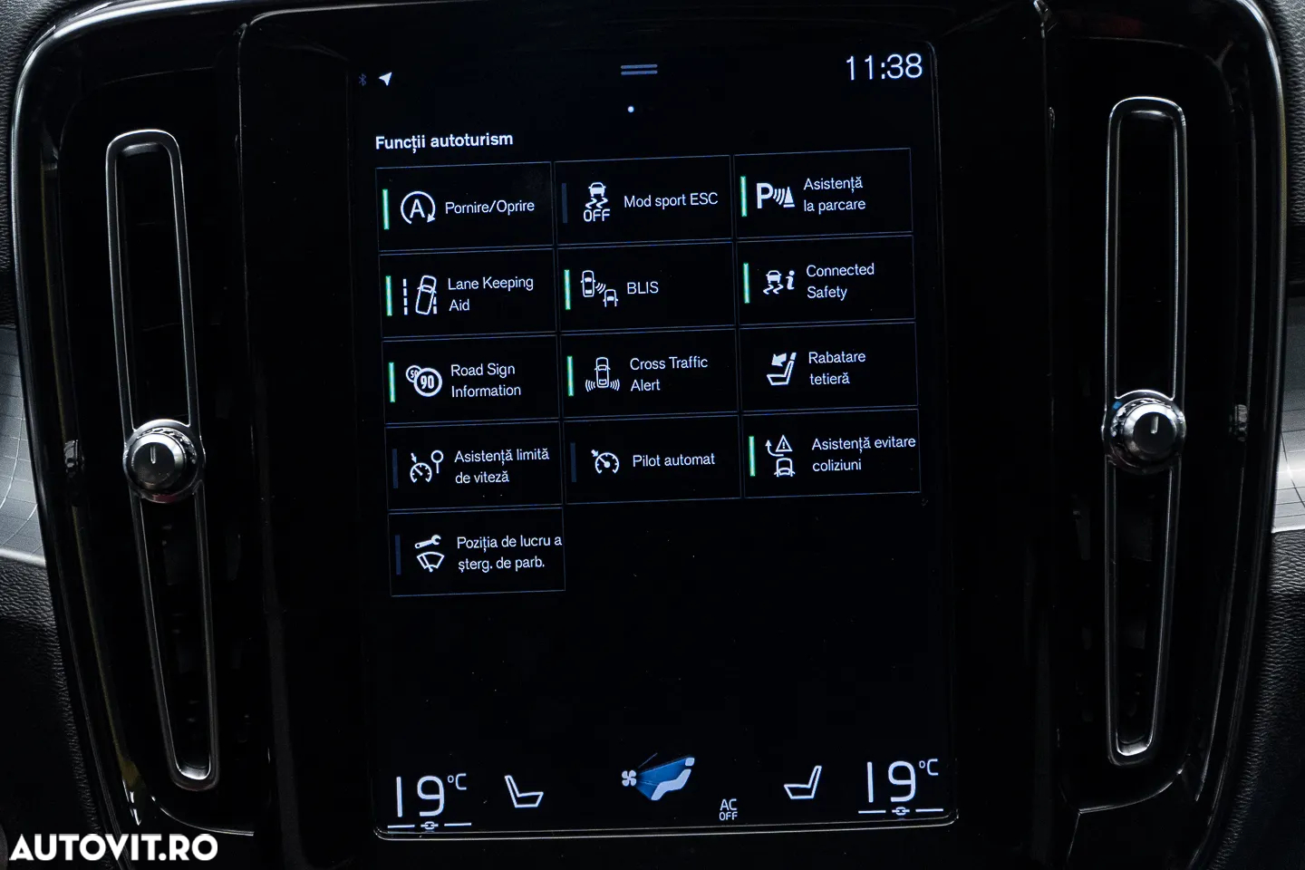 Volvo XC 40 T4 AWD Geartronic Inscription - 38