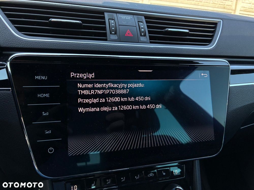 Skoda Superb 2.0 TDI SCR 4x4 L&K DSG - 17