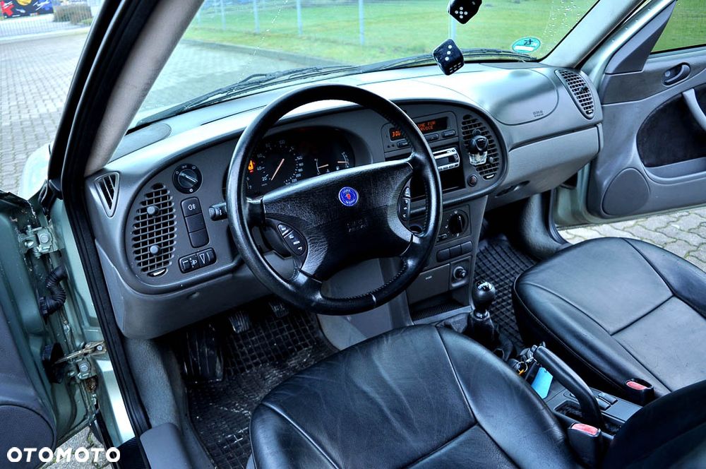 Saab 9-3 SE 2.0i - 18