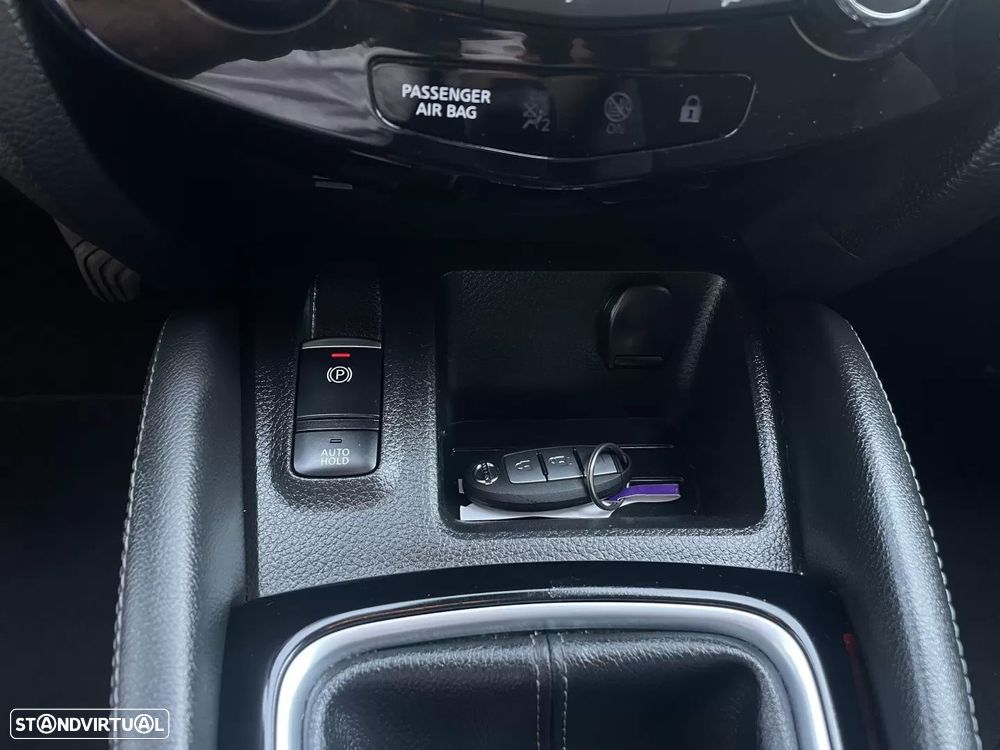 Nissan Qashqai 1.2 DIG-T N-Connecta - 30