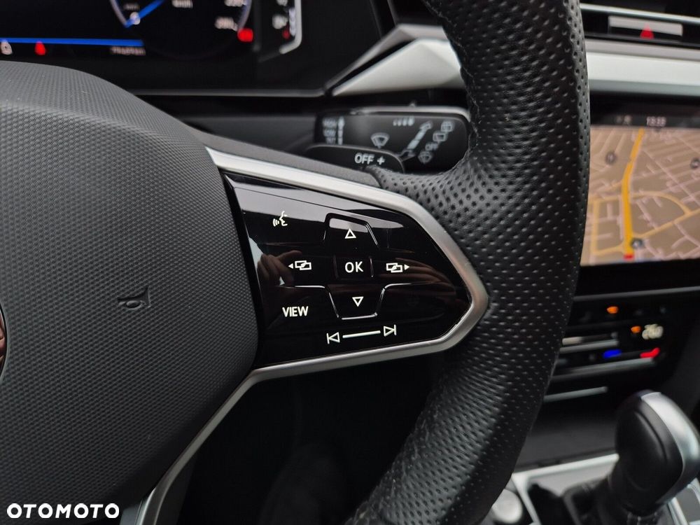 Volkswagen Arteon 2.0 TDI R-Line DSG - 22