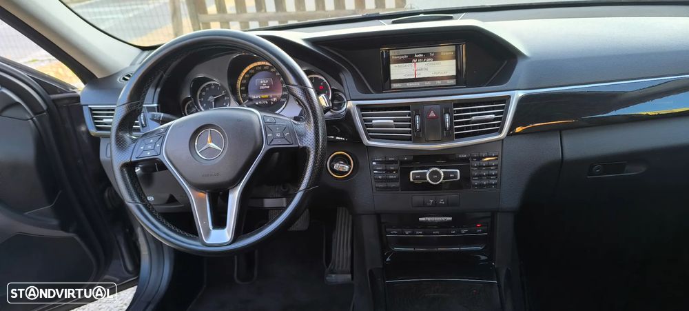 Mercedes-Benz E 220 BlueTEC Avantgarde Auto. - 11