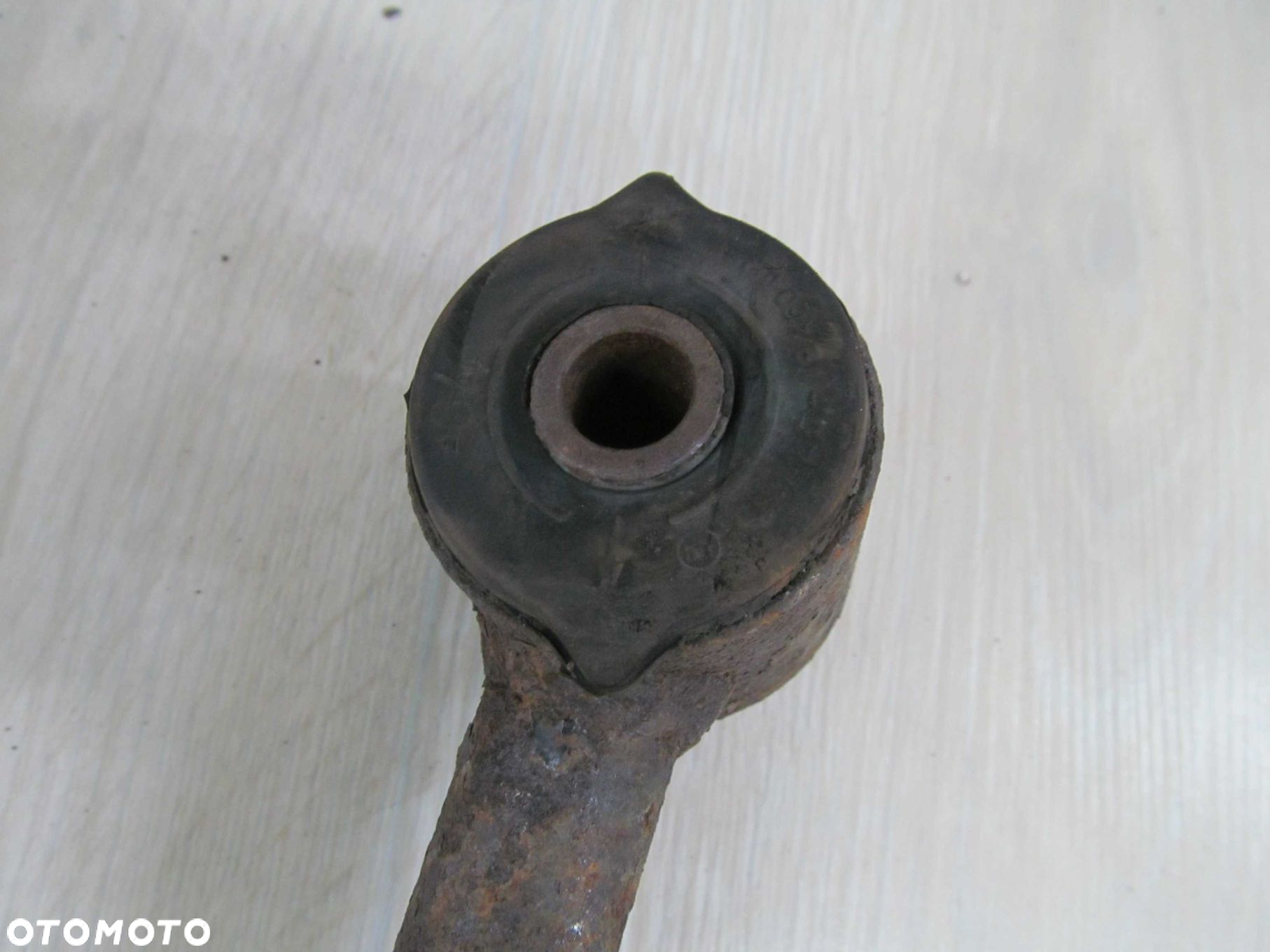 TOYOTA CAMRY VI 2.4 VVTI 01-06 PIASTA ZWROTNICA TYL PRAWA - 3