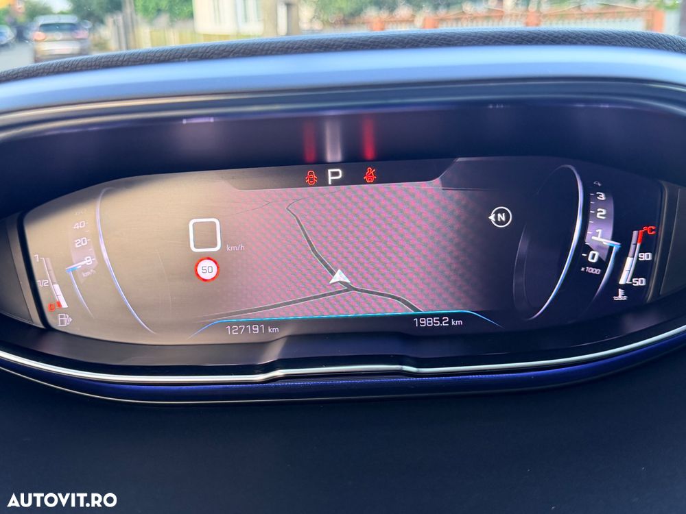 Peugeot 3008 BlueHDi 130 Stop & Start EAT8 Allure - 8