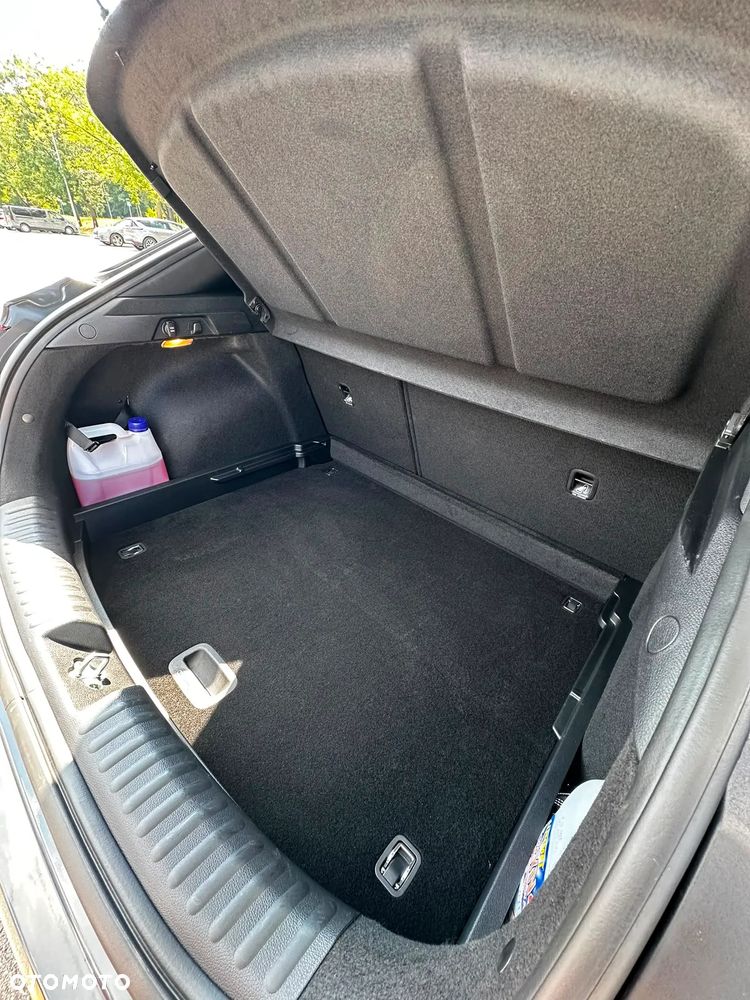Kia XCeed 1.5 T-GDI M - 32