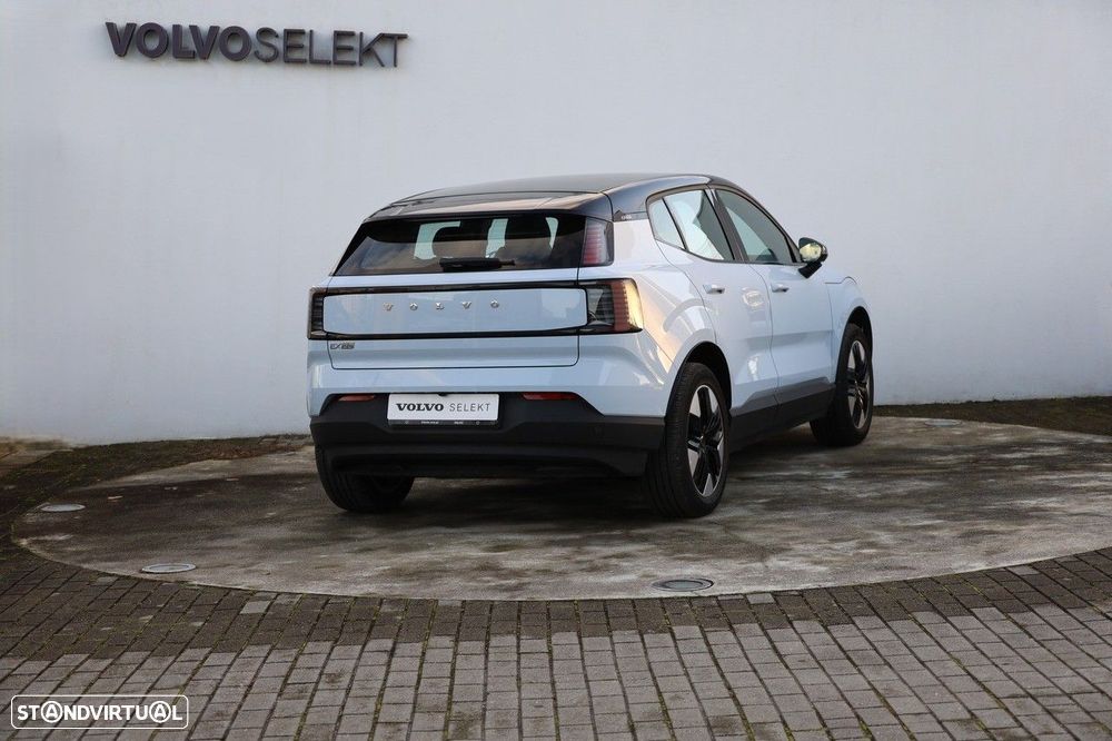 Volvo EX30 51 kWh Single Motor Plus - 3