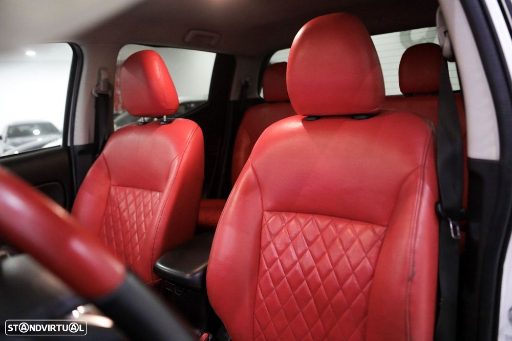 Mitsubishi L200 2.3 DI-D Strakar CD Intense 4WD - 14