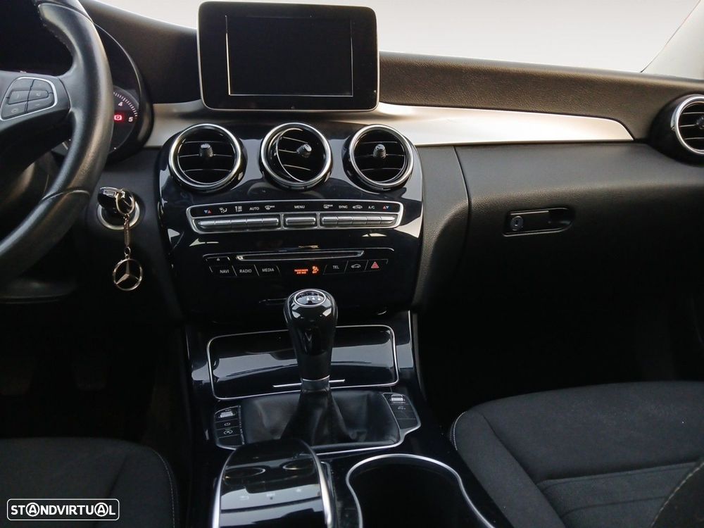 Mercedes-Benz C 200 d - 11