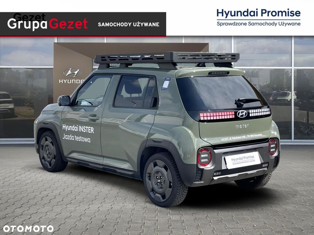 Hyundai Inster 49kWh Cross Smart - 3