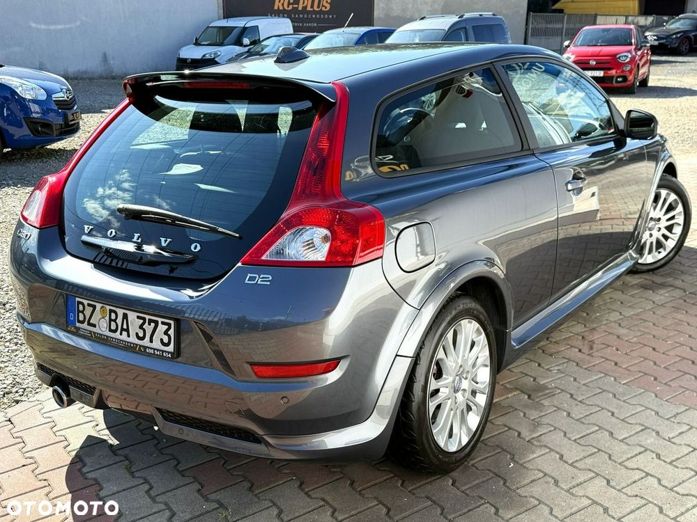 Volvo C30 D2 DRIVe R-Design - 4
