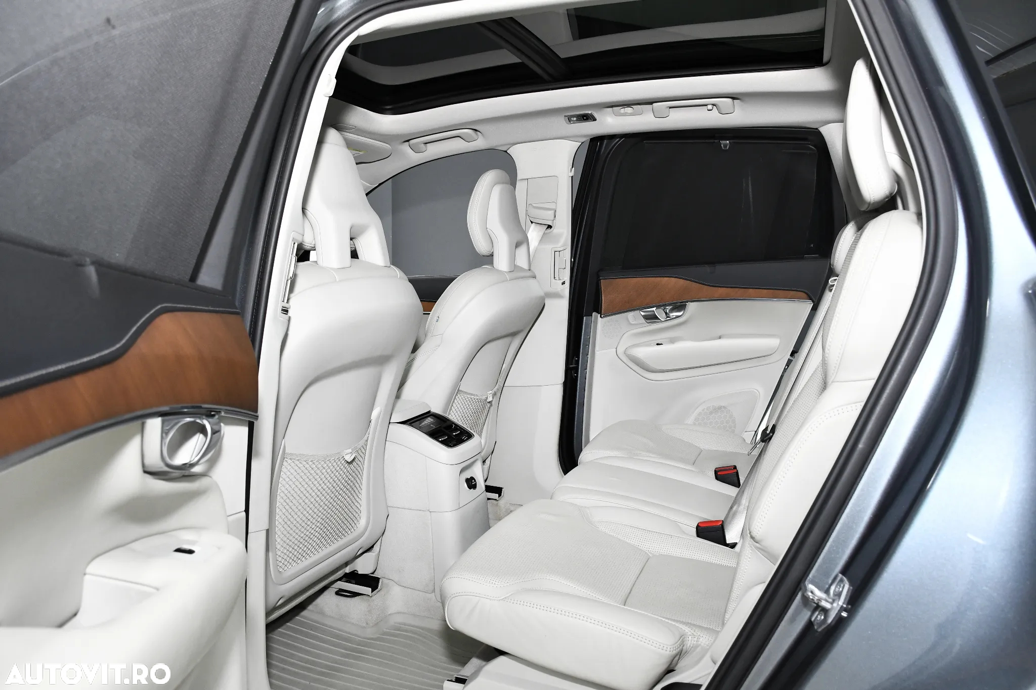 Volvo XC 90 T8 AWD Twin Engine Geartronic Inscription - 14