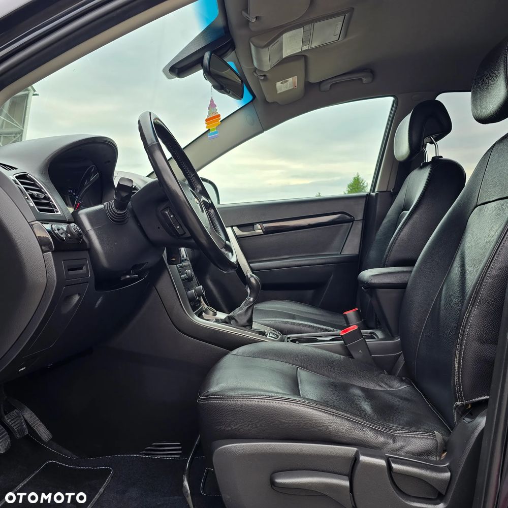 Chevrolet Captiva 2.2 Diesel 2WD LT+ - 23