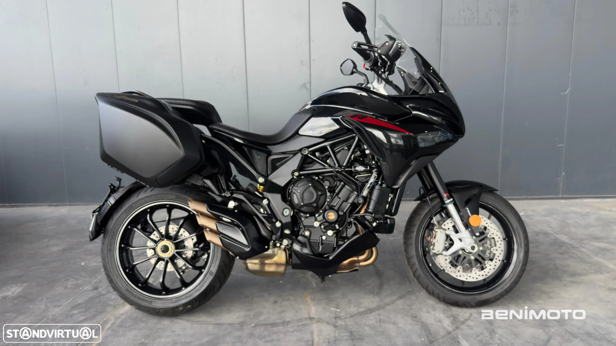 MV Agusta Turismo Veloce R - 4
