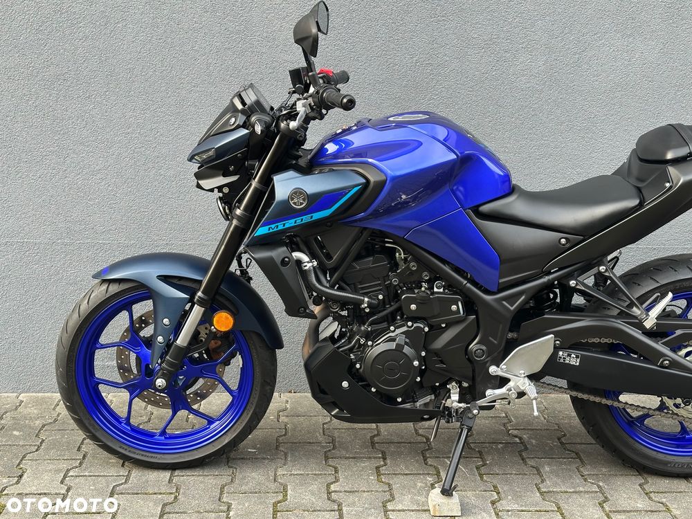 Yamaha MT - 7