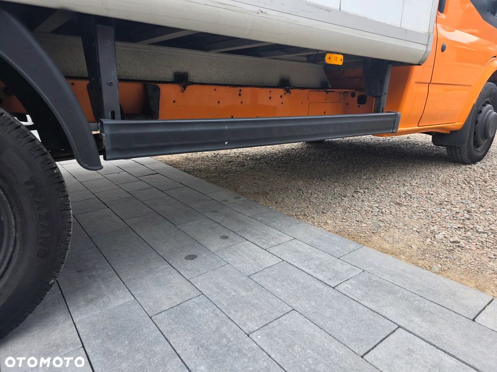 Ford Transit - 14