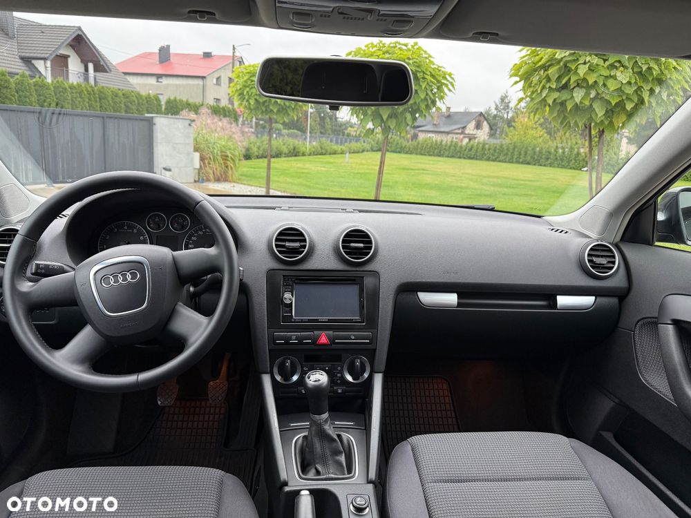 Audi A3 Sportback 1.6 Attraction - 17