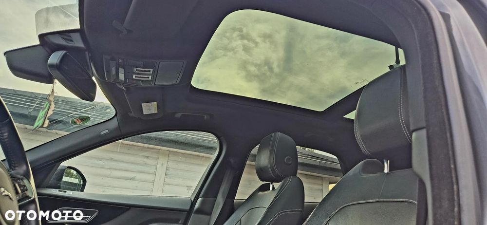 Jaguar F-Pace 30d AWD R-Sport - 17