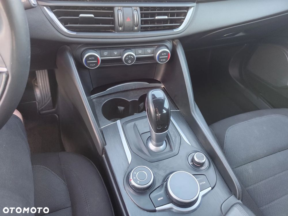 Alfa Romeo Giulia 2.0 Turbo Super - 20