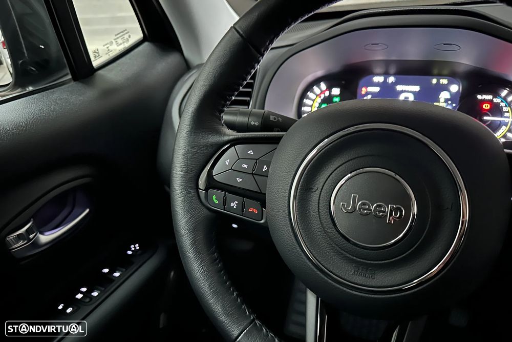 Jeep Renegade 1.3 T-GDI 4xe PLUG-IN Hybrid Auto Limited - 39