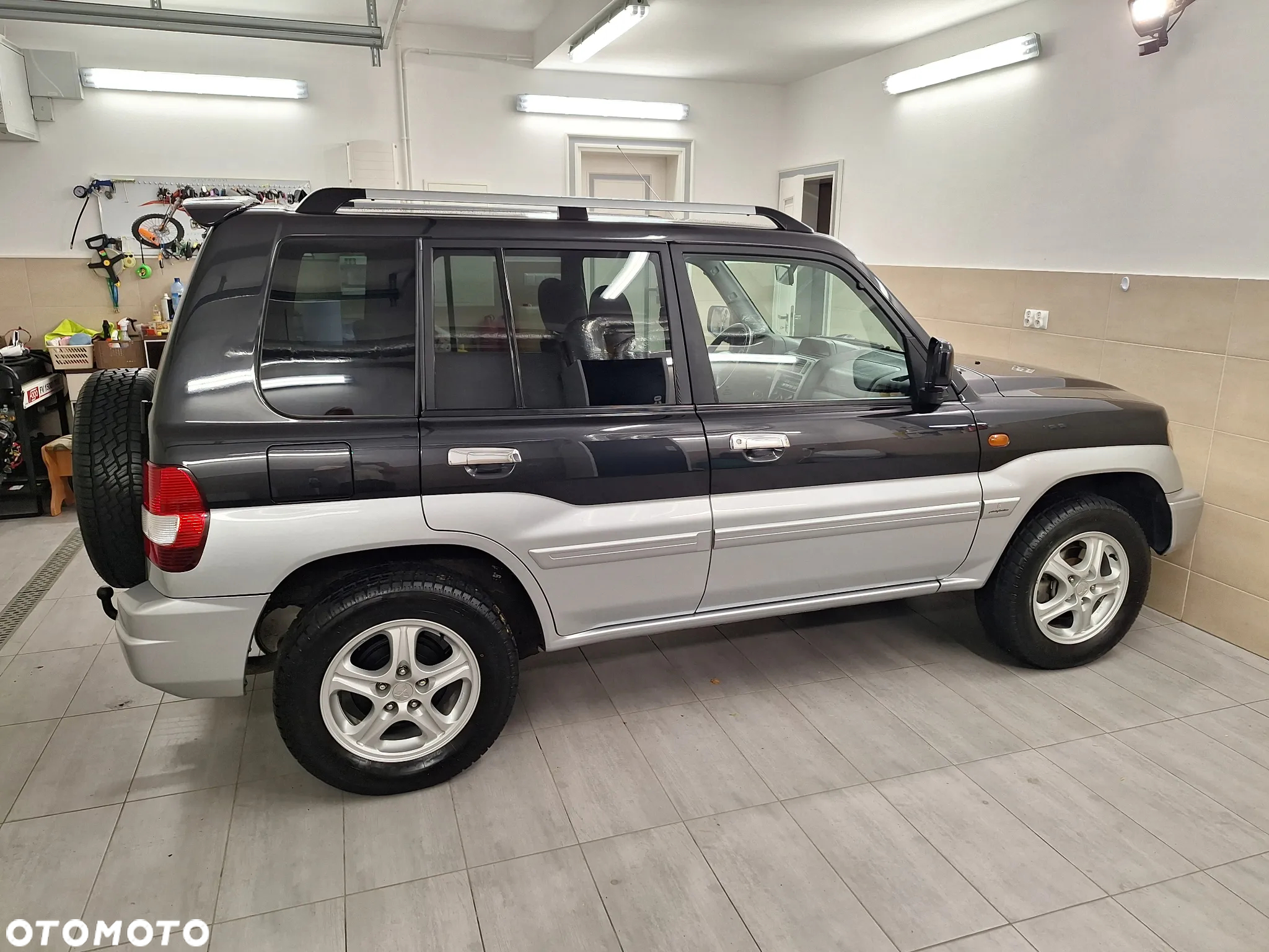 Mitsubishi Pajero Pinin 1.8 2-kolory - 13