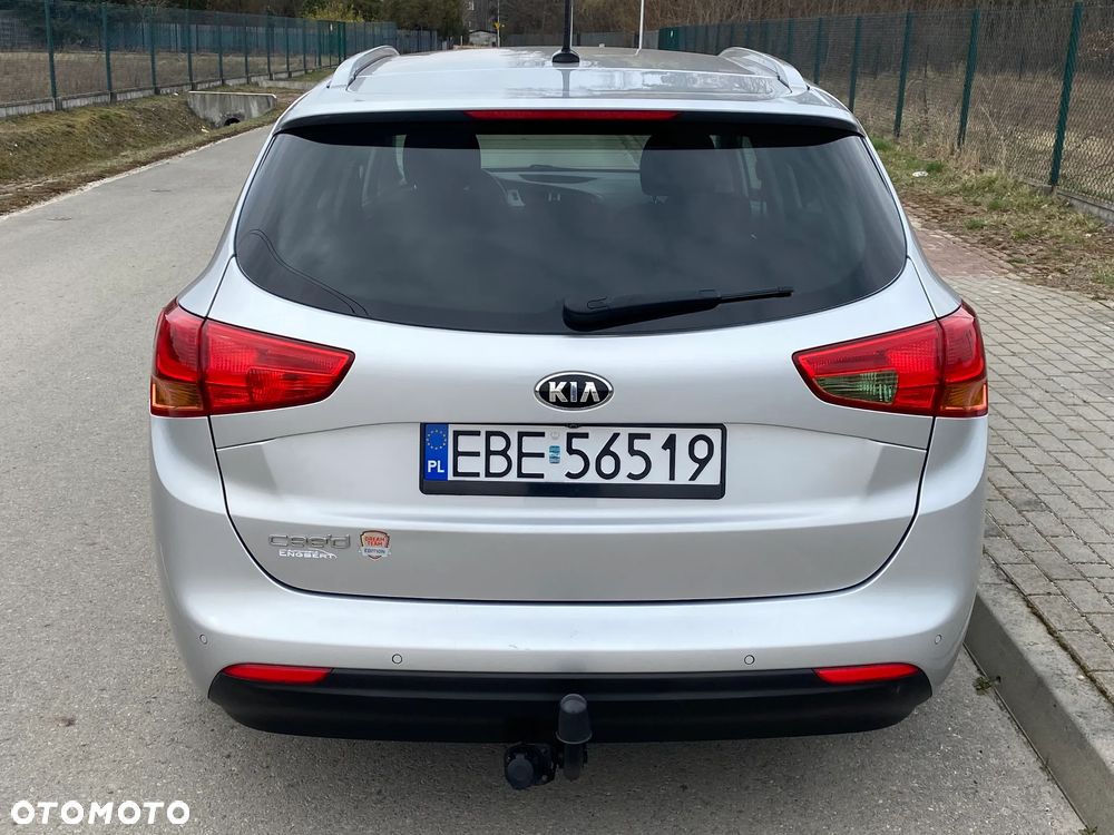 Kia Ceed 1.4 CVVT Dream Team Edition - 5
