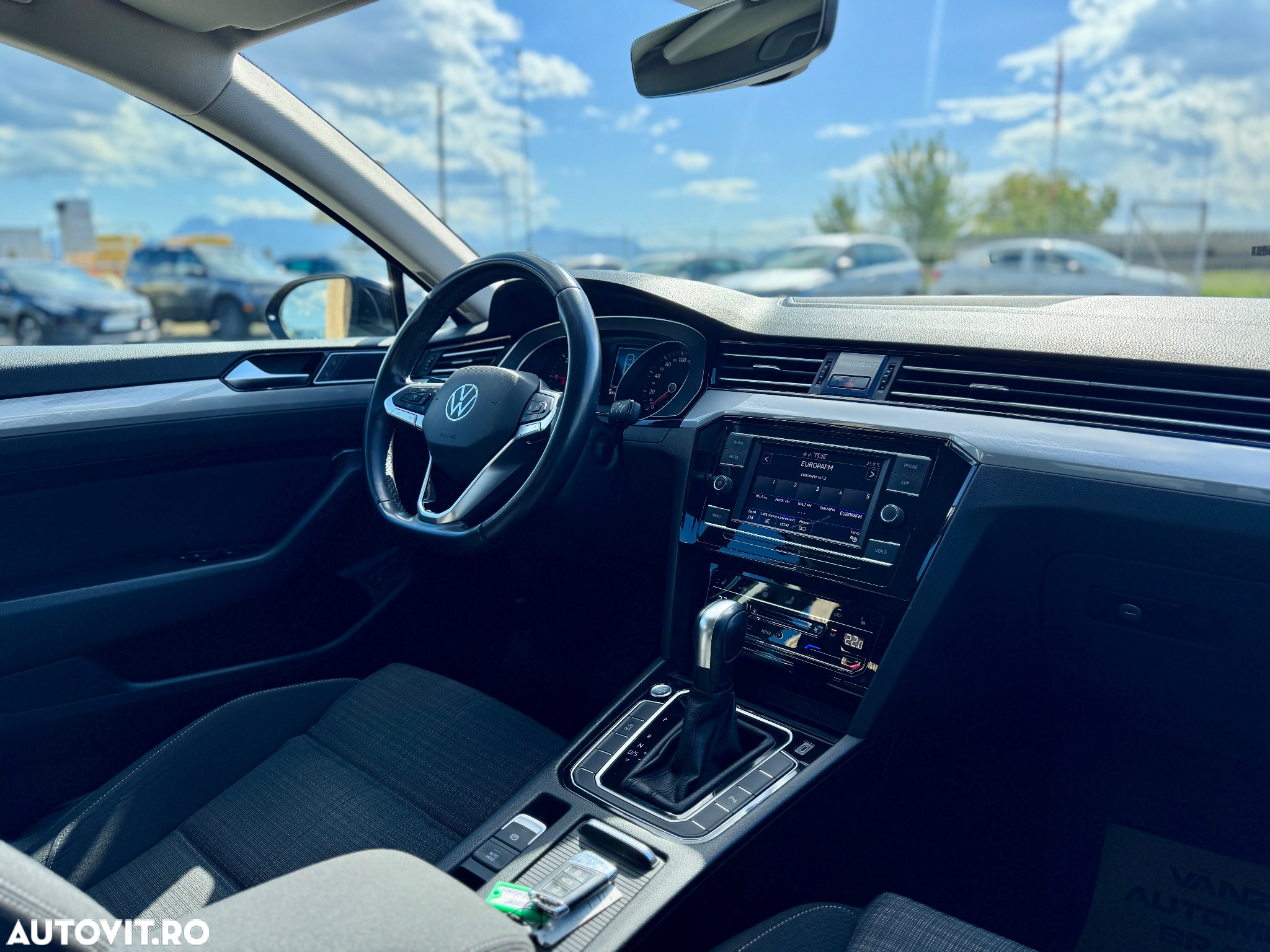 Volkswagen Passat Variant 2.0 TDI DSG Comfortline - 13