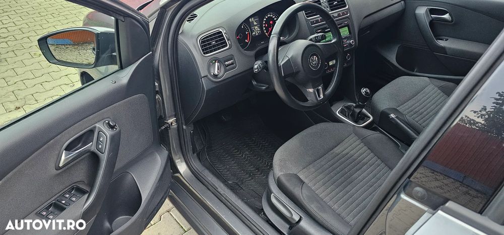 Volkswagen Polo 1.6 TDI Blue Motion Technology Comfortline - 5