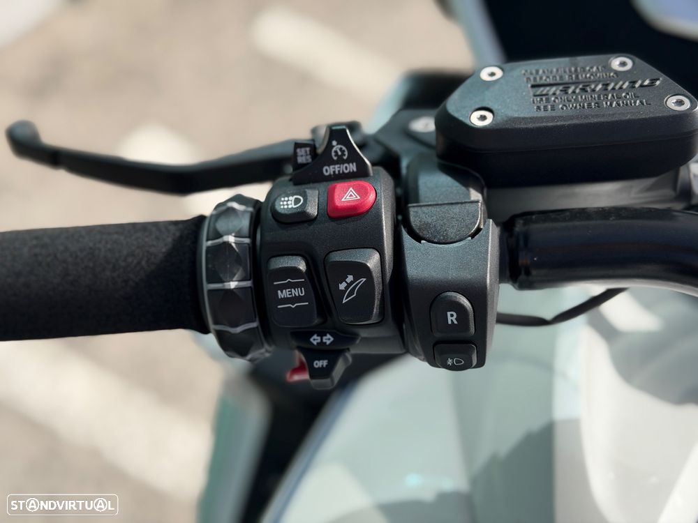 BMW K 1600 GTL Option 719 - 11