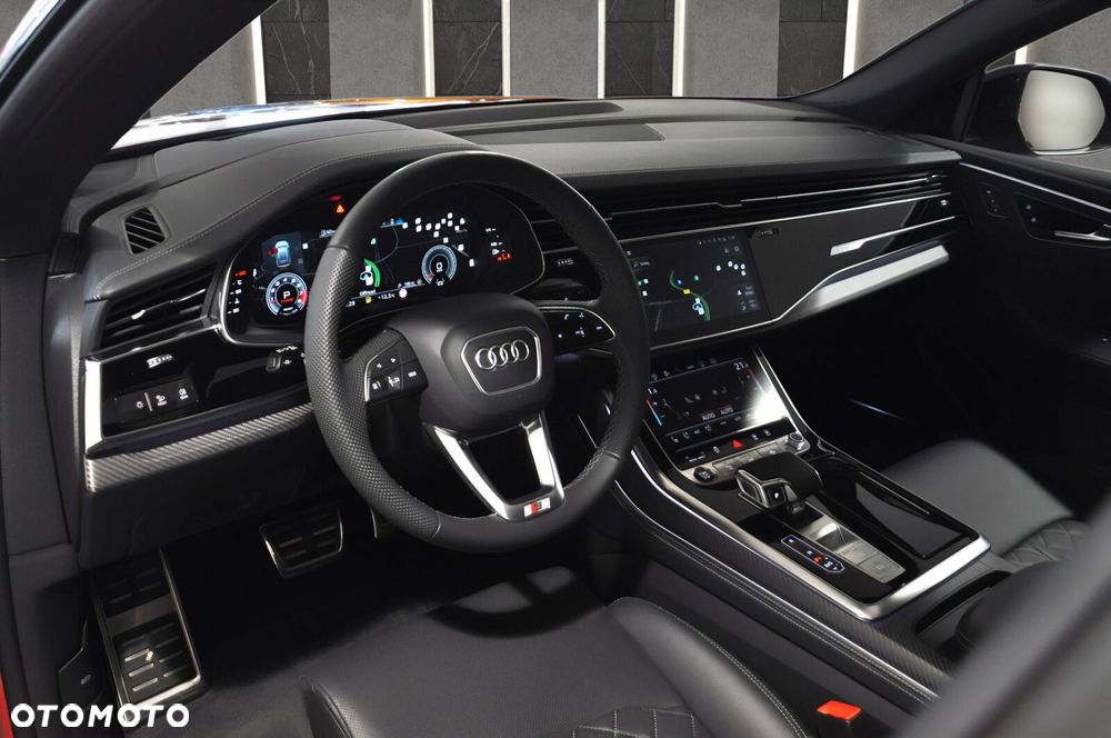 Audi SQ8 - 10