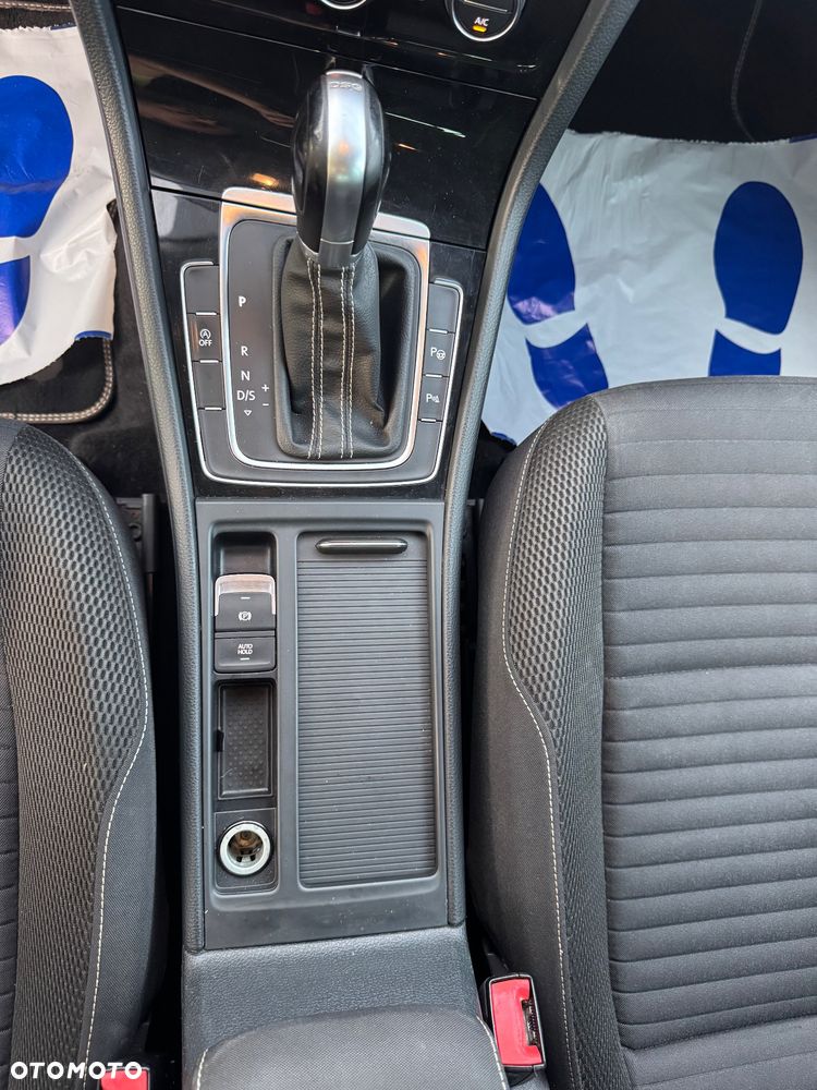 Volkswagen Golf 1.6 TDI BMT Highline DSG - 25