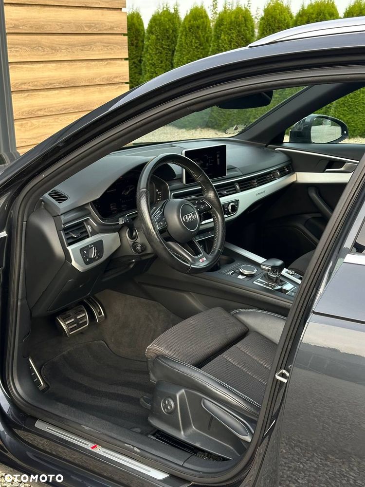 Audi A4 Avant - 11