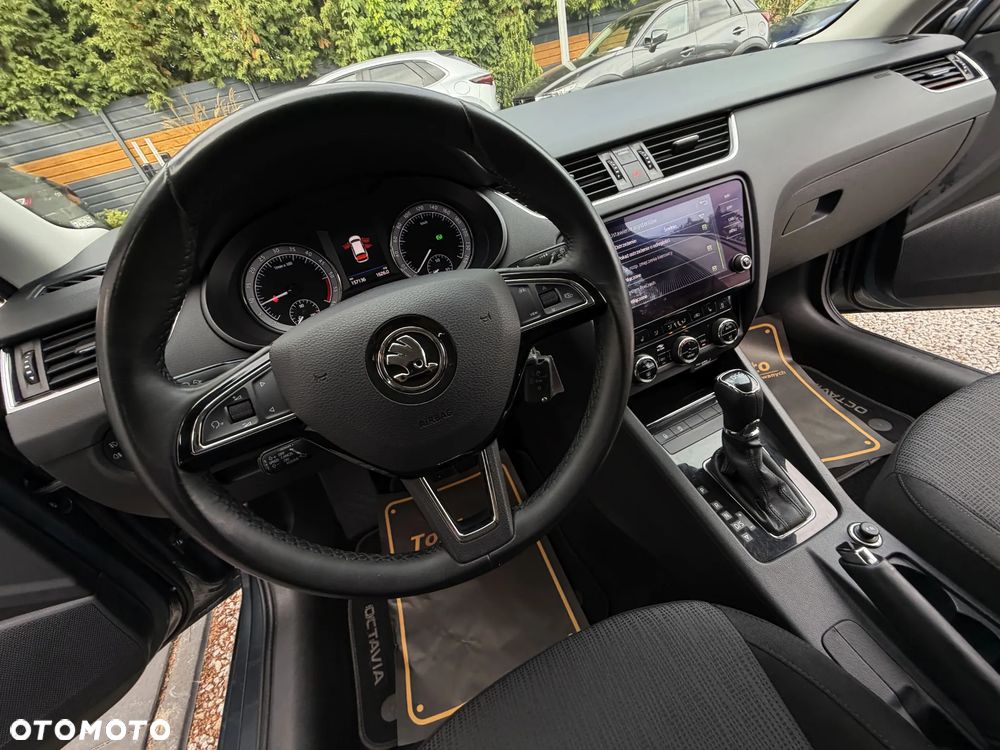 Skoda Octavia - 30