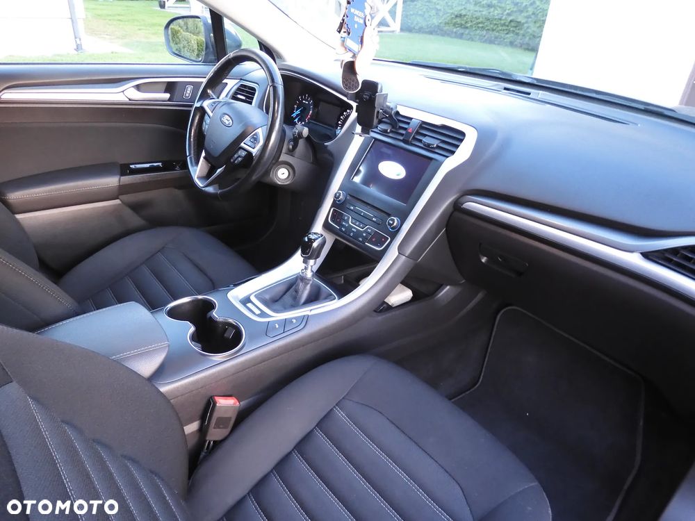 Ford Mondeo - 11