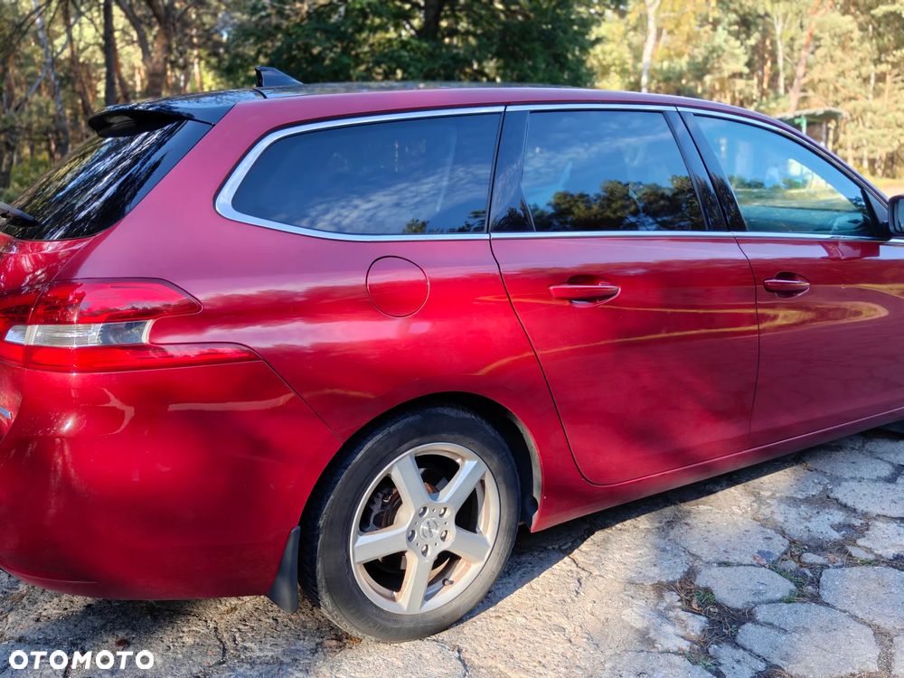 Peugeot 308 2015 photo 5