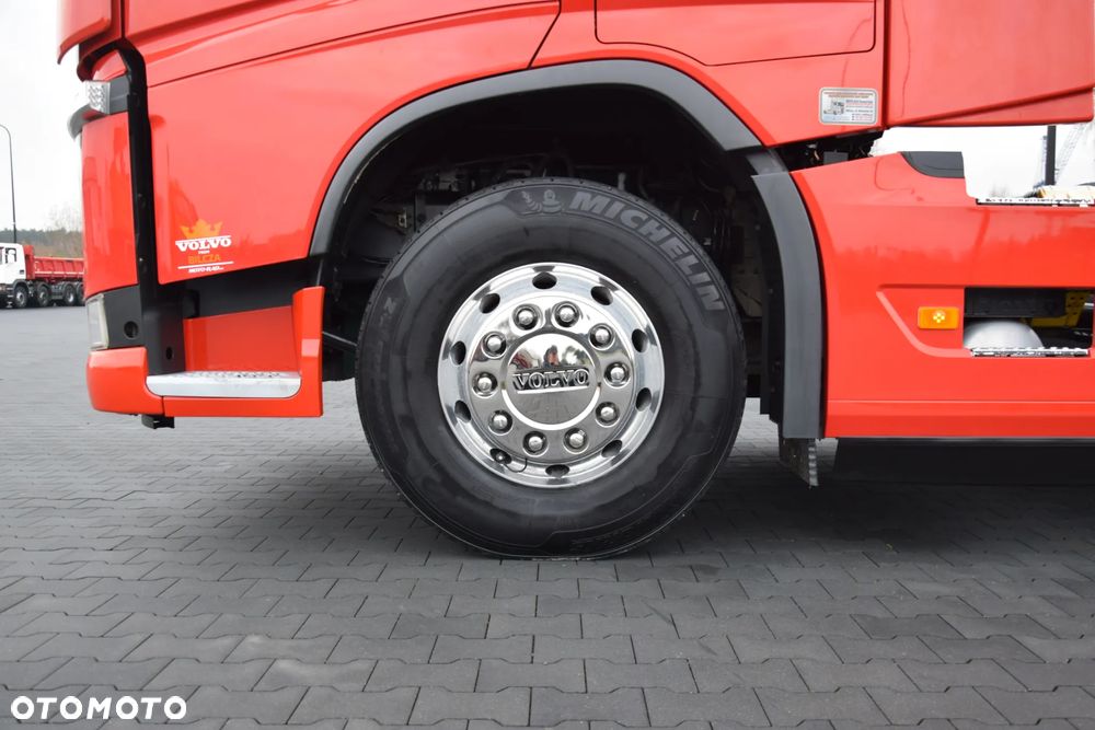 Volvo FH500 / FULL ADR / HYDRAULIKA / EURO 6 / ACC / LEDY / ALUFELGI / SERWISOWANY / SPROWADZONY - 13
