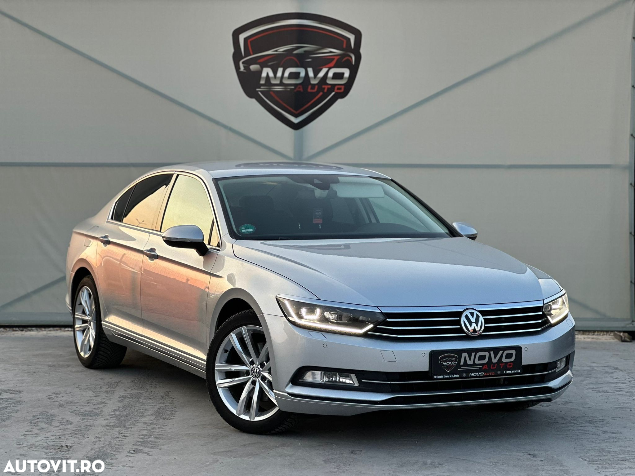 Volkswagen Passat 2.0 TDI DSG Highline - 2