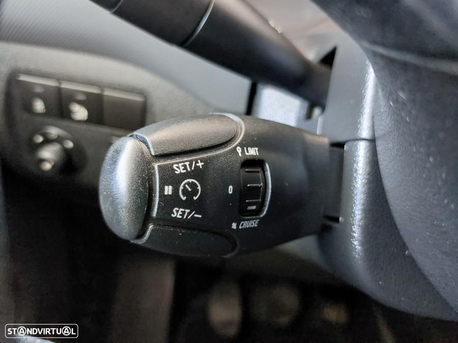 Peugeot Partner 1.6 BlueHDi L1 Premium 3 Lug.  -  IVA Dedutível - 27