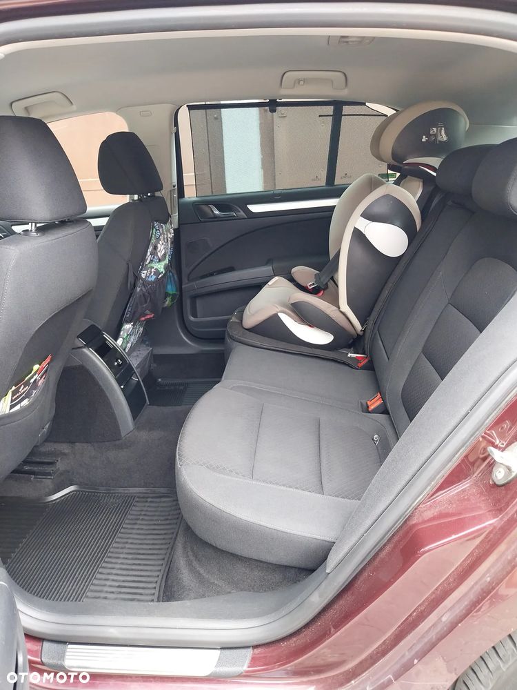 Skoda Superb 2.0 TDI Active - 23