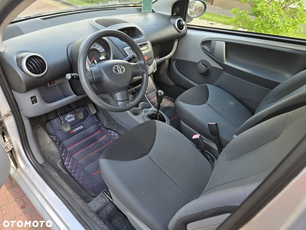 Toyota Aygo - 7