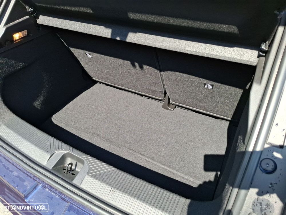 Renault 5 E-Tech 52 kWh Iconic Cinq Autonomia Conforto - 25