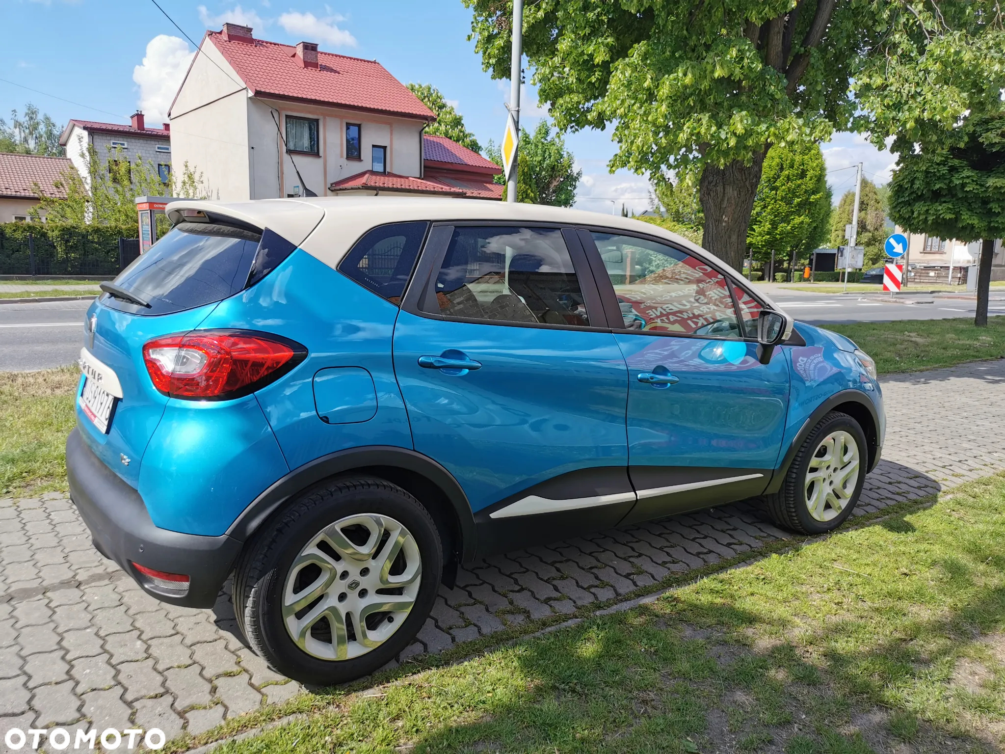 Renault Captur 1.2 TCe Intens EDC - 2