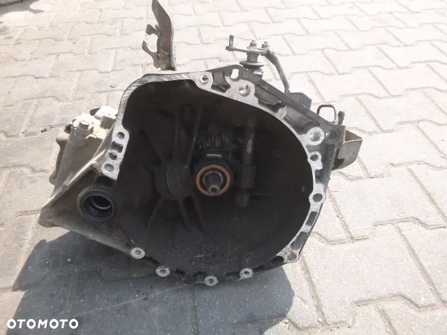 MANUALNA SKRZYNIA BIEGÓW TOYOTA YARIS II 1.3 VVTI 05-09 - 7