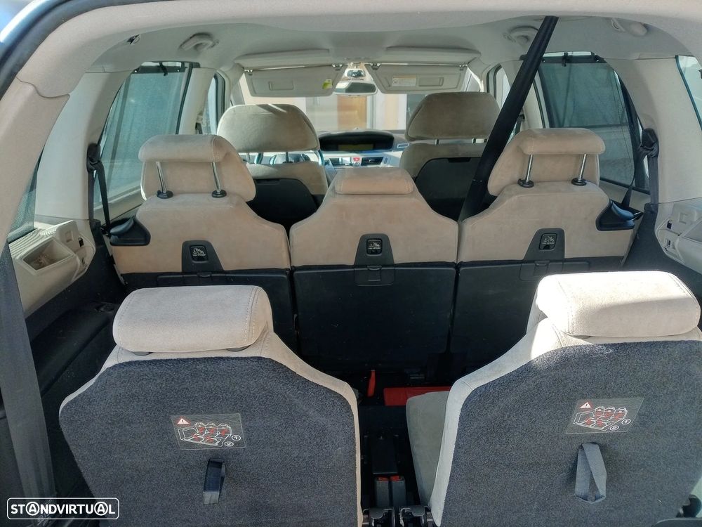 Citroën C4 Picasso 1.6 HDi Exclusive - 10