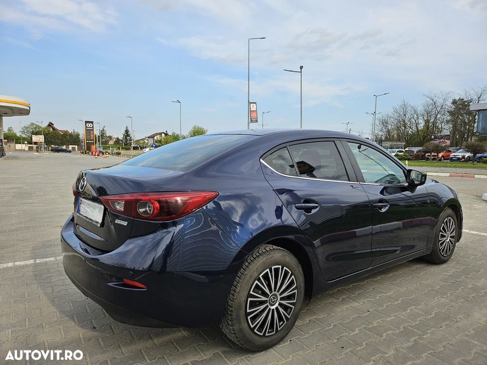 Mazda 3 - 3