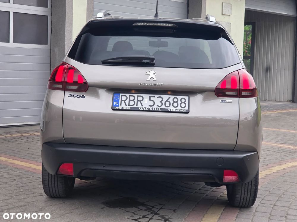 Peugeot 2008 PureTech 82 Style - 13