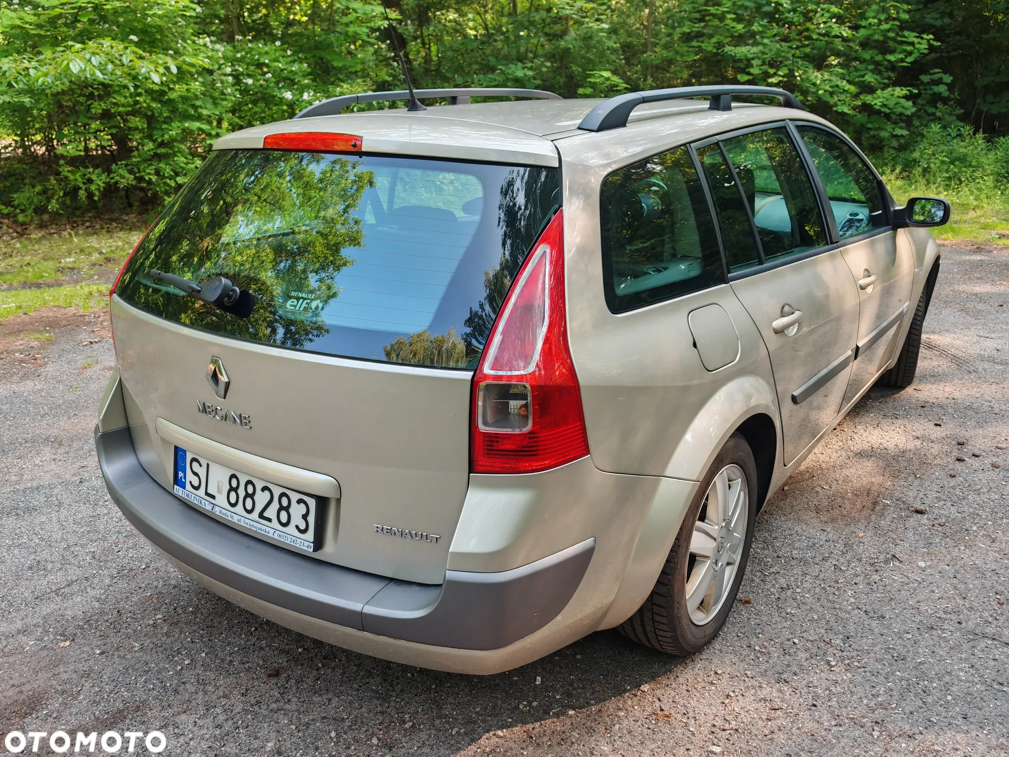 Renault Megane 1.6 Grandtour Privilege - 6