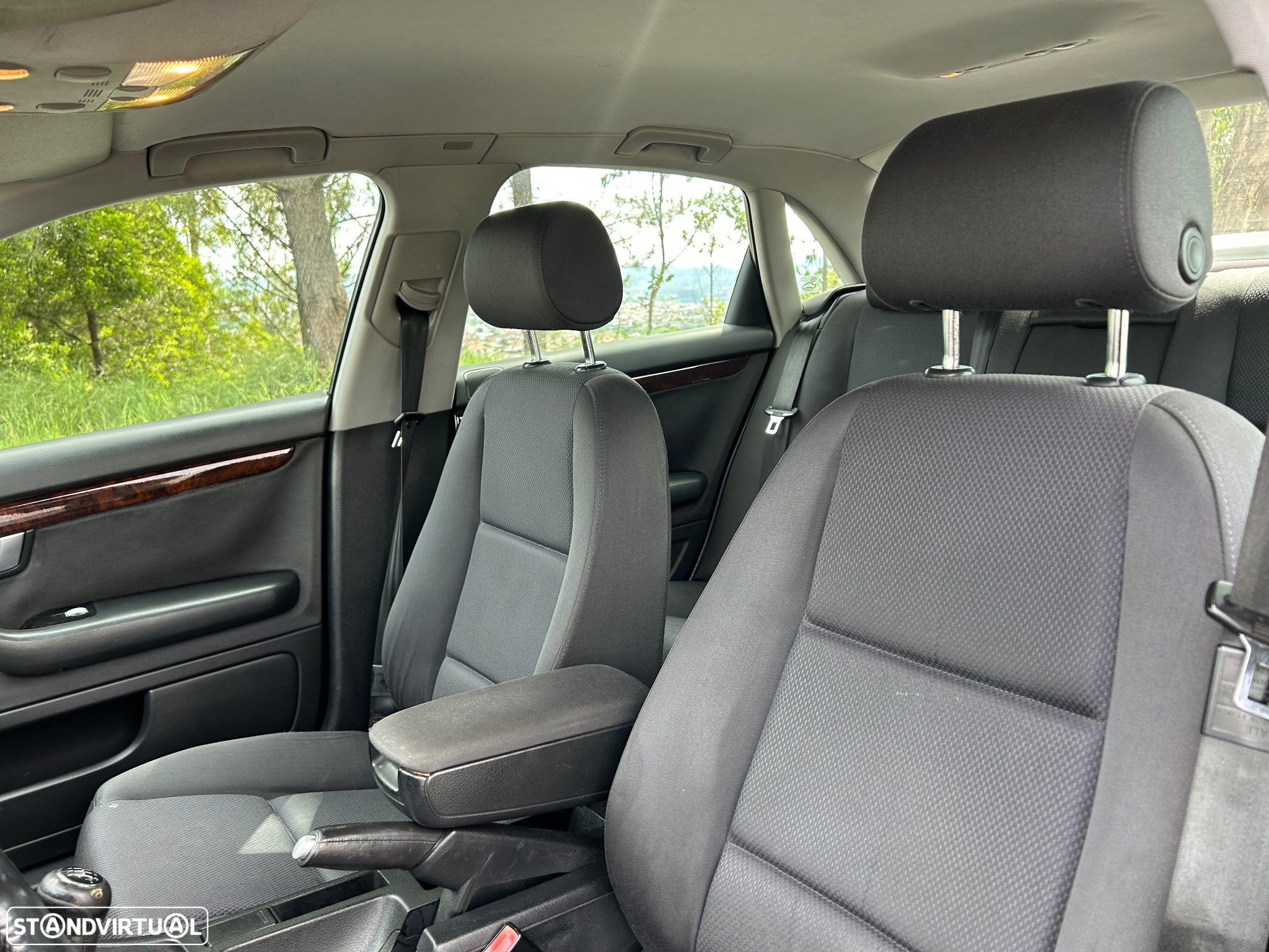 Audi A4 1.6 Sport - 6